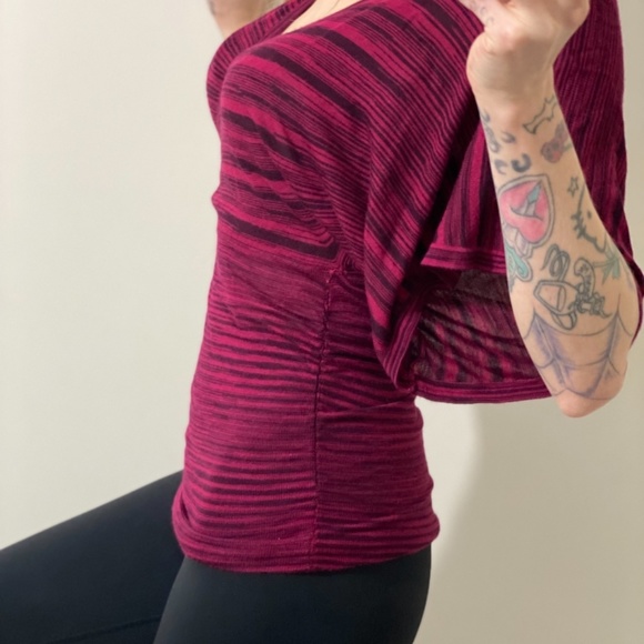 Le chateau heathered red tunic style fancy top fall fashion - Picture 6 of 7